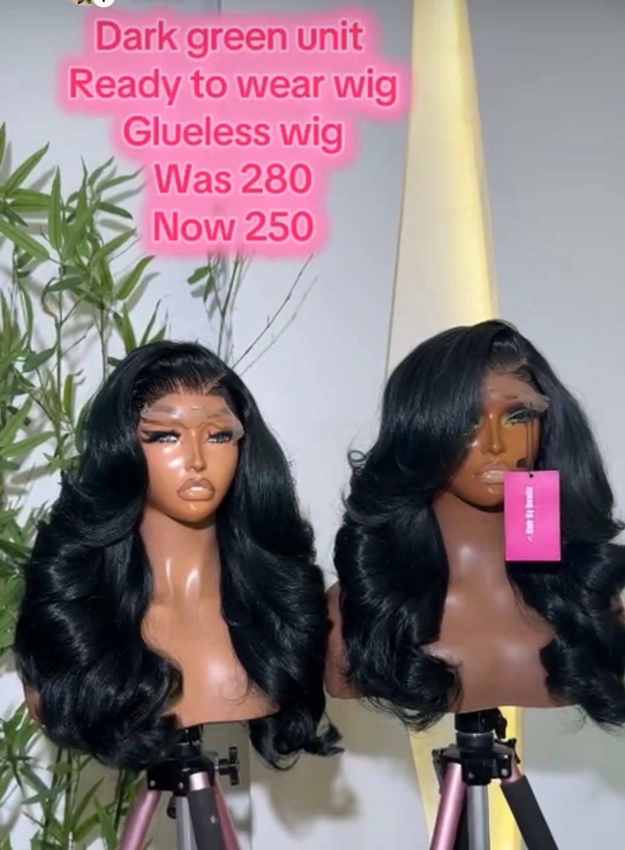 Dark green unit glueless wig