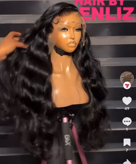 Wavy wig 28”